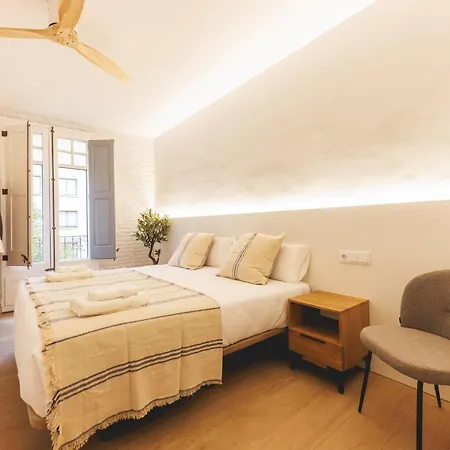 Bravissimo Marques De Camps, 3-bedroom * Girona