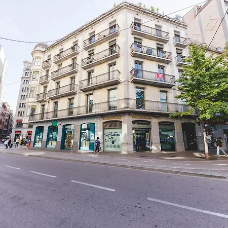 Bravissimo Marques De Camps, 3-bedroom Apartment *