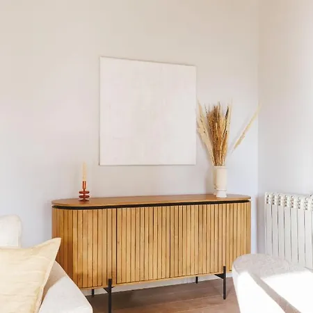 Bravissimo Marques De Camps, 3-bedroom Appartement *